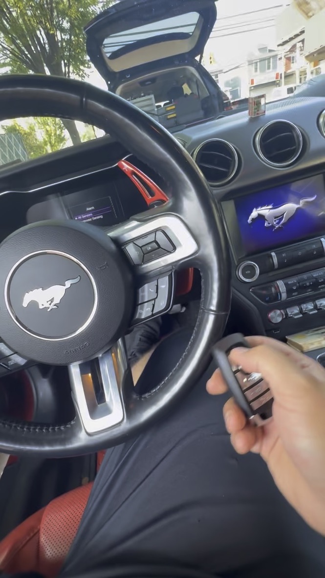 Ford Mustang key programming